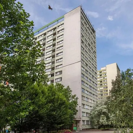 Center View Apartment